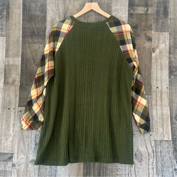 Southern Stitch Green & Plaid Top ~ XXL ~ NWOT - Picture 2 of 12